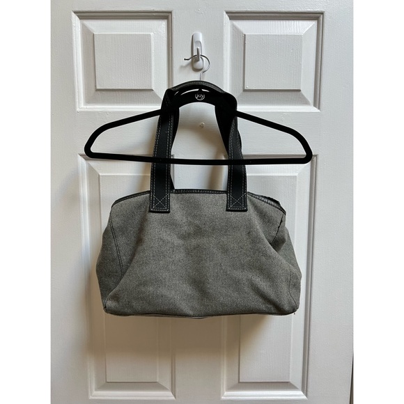 [Lacoste] Gray University Horizontal Tote Bag - ASO Emma Watson - Picture 3 of 8